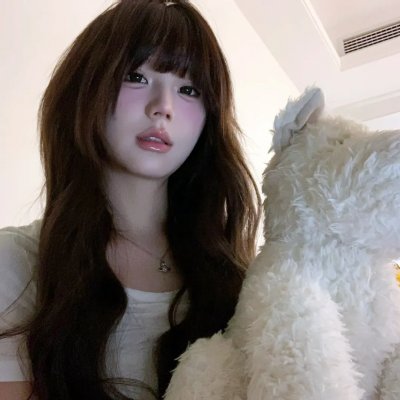 不再沉默的女孩