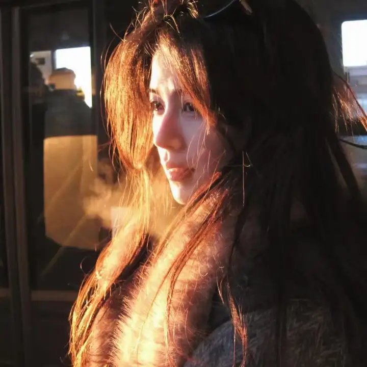 亨德逊夫人敬献